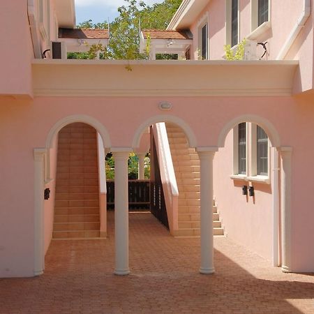 Sandy Bliss Condominiums Saint James Ngoại thất bức ảnh